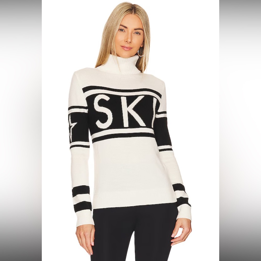 Perfect Moment Schild Sweater in Snow White, size small